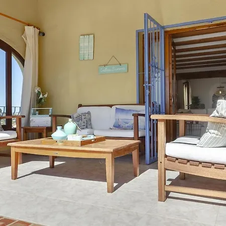 Villa Vista Montgo *